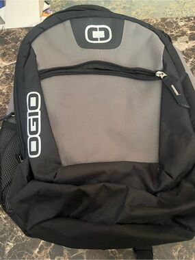 OGIO Black and Gray Men's Backpack with Front Zip Pocket like new